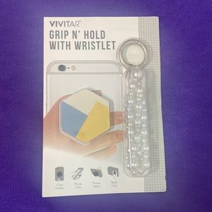 Vivitar phone grip and stand with wristlet
